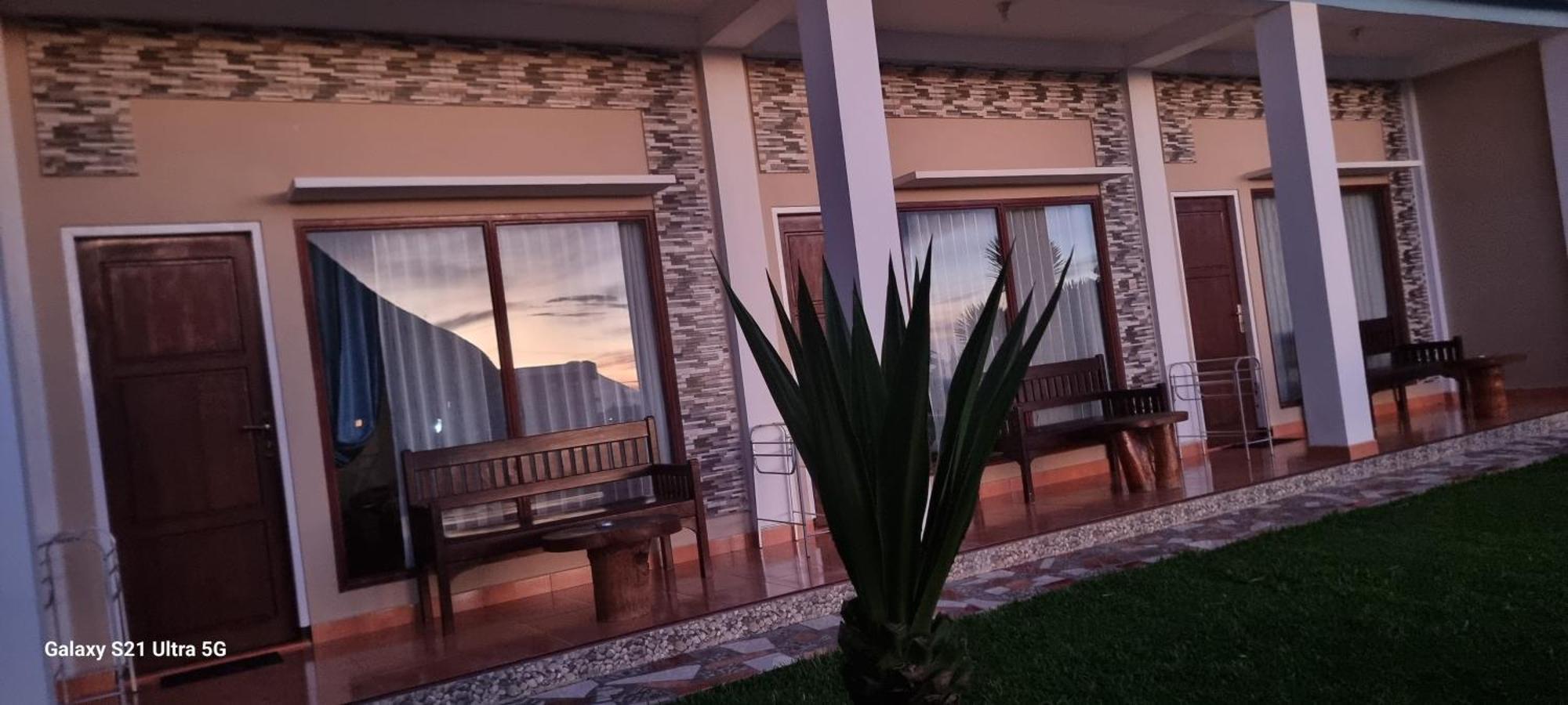 Bajawa-Roo Hotel Exterior foto